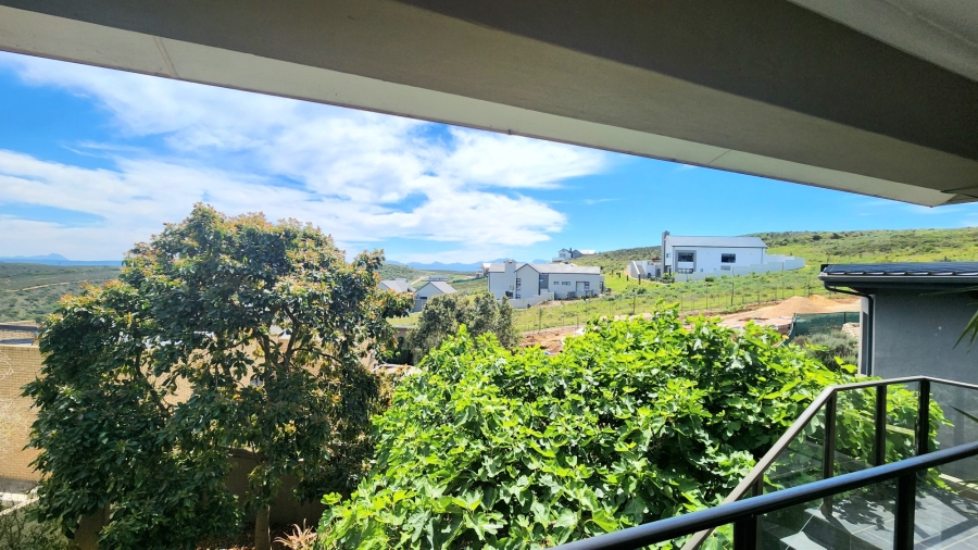 4 Bedroom Property for Sale in Monte Christo Western Cape